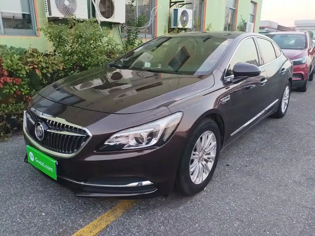 Buick LaCrosse — миниатюра 2