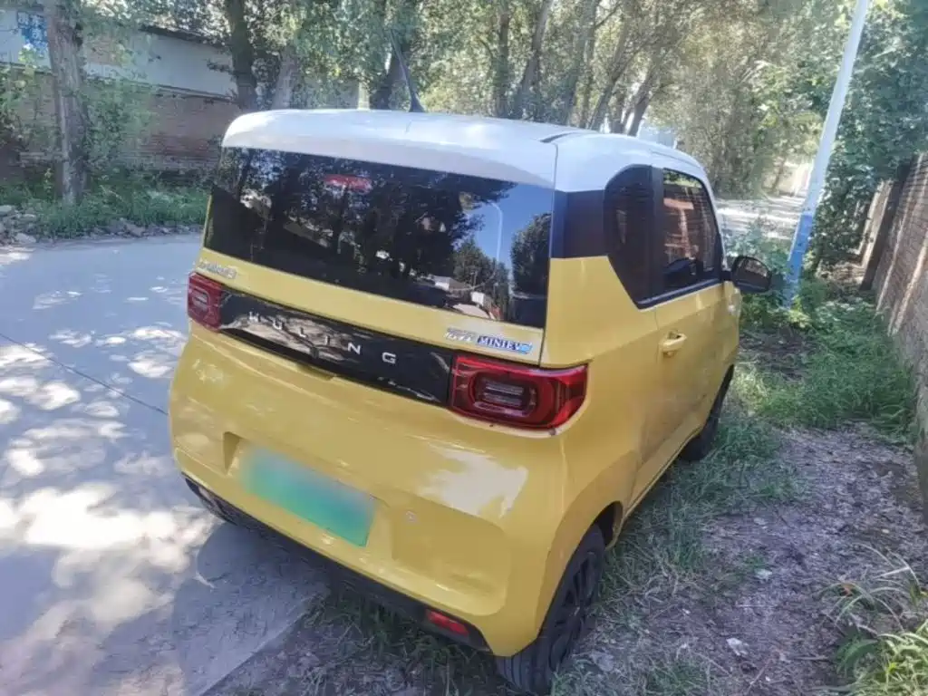 Wuling MINIEV — миниатюра 7