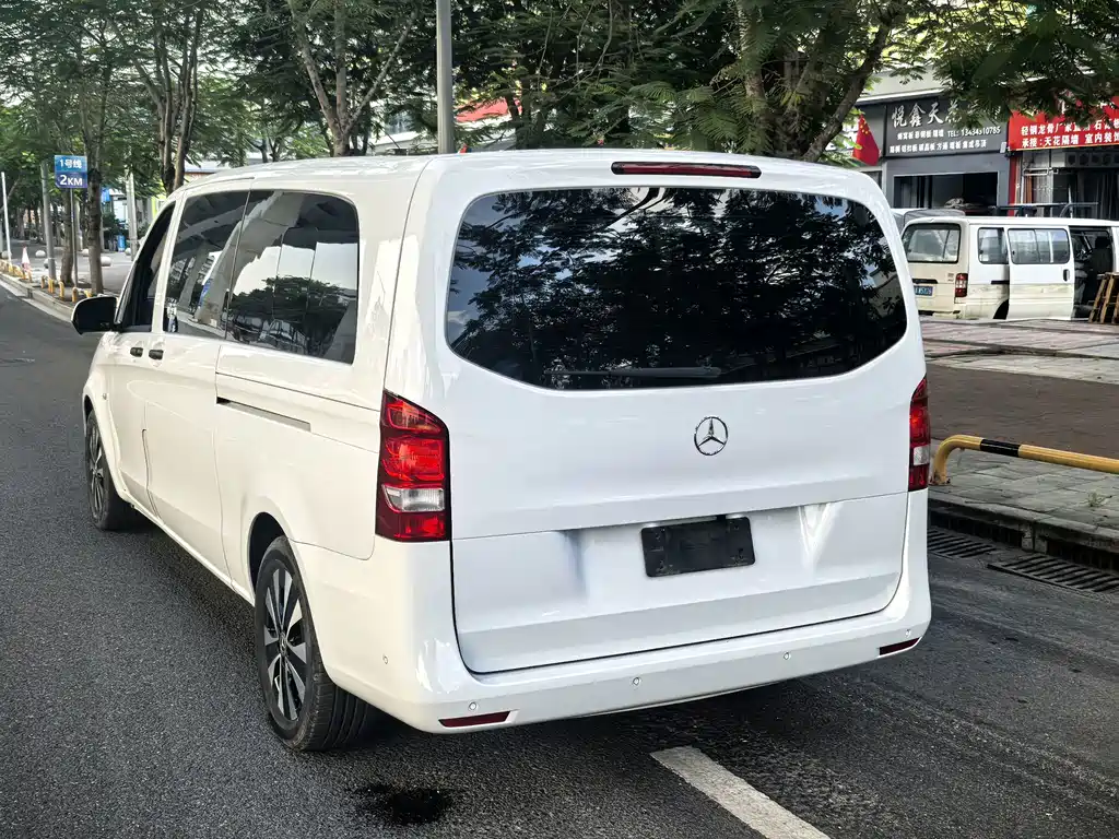 Mercedes-Benz Vito — миниатюра 4