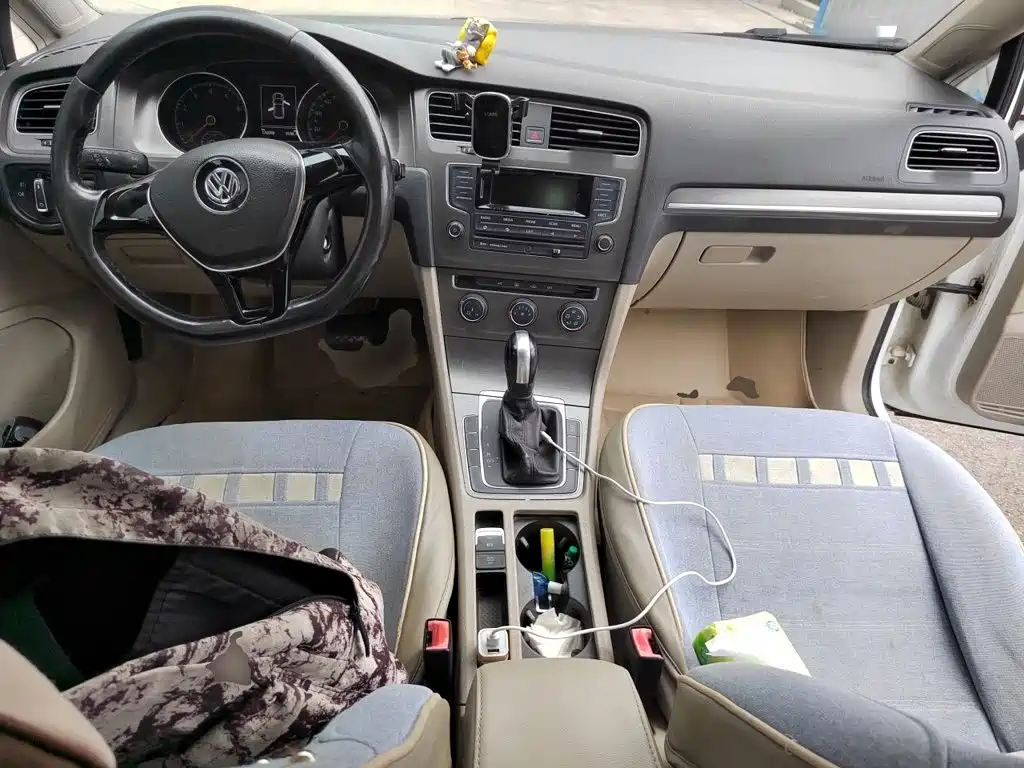 Volkswagen Golf — миниатюра 5