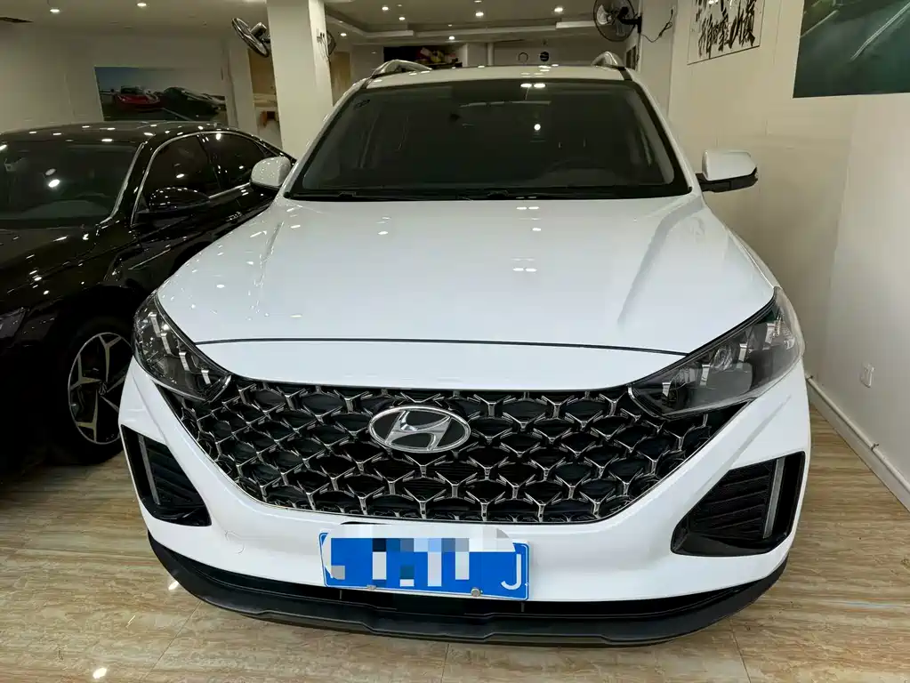 Hyundai ix35 — миниатюра 2