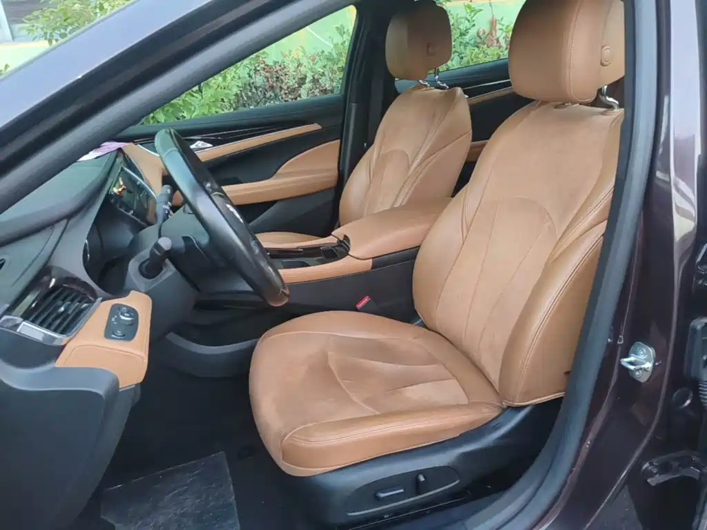 Buick LaCrosse — миниатюра 15