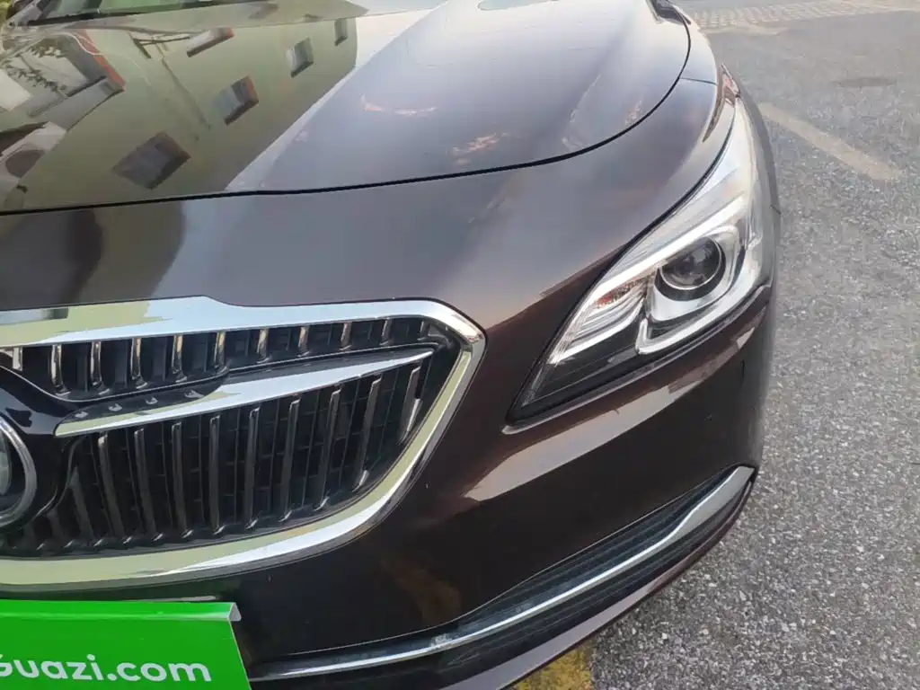 Buick LaCrosse — миниатюра 24