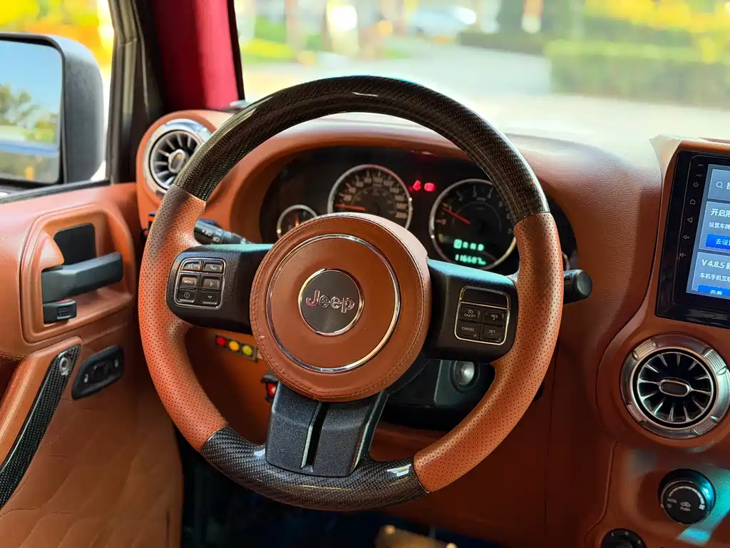 Jeep Wrangler — миниатюра 9