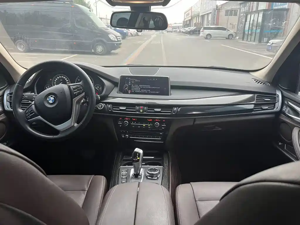 BMW X5 2014 xDrive35i Lead