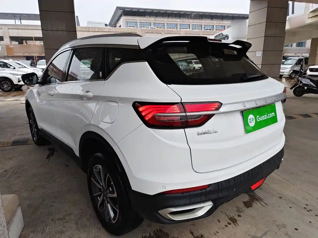 Geely Binyue — миниатюра 23