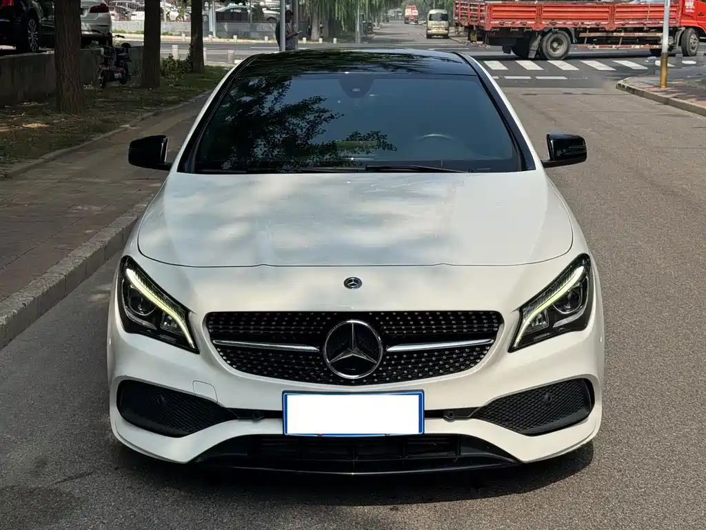 Mercedes-Benz CLA (Import) — миниатюра 2