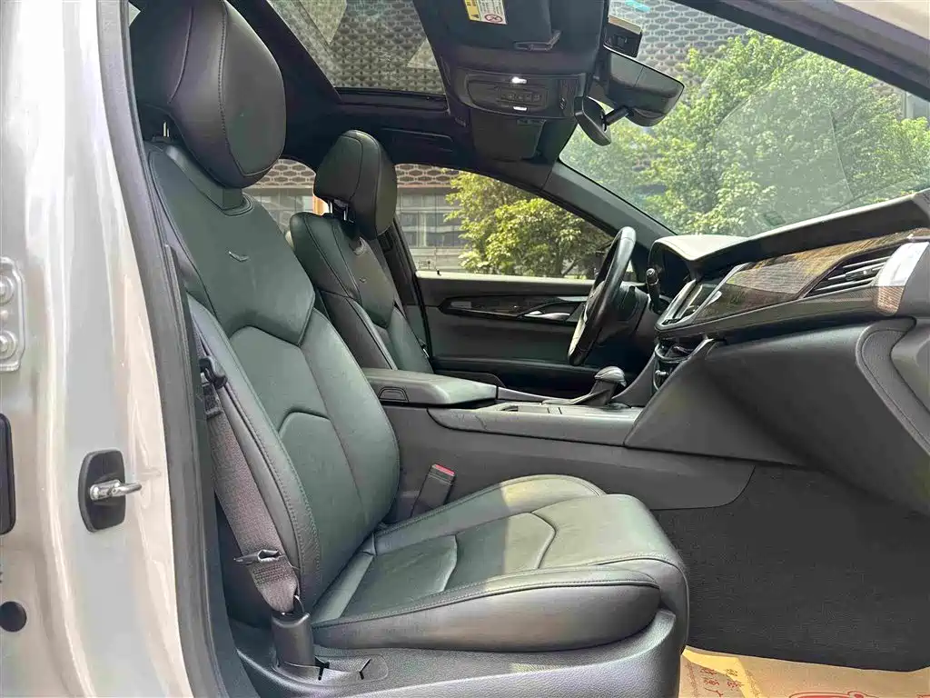 Cadillac CT6 — миниатюра 6
