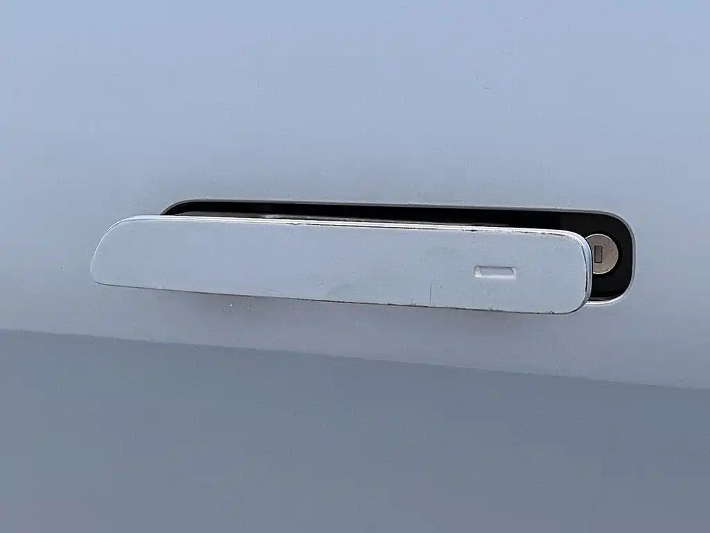 Li Auto Li L8 — миниатюра 18