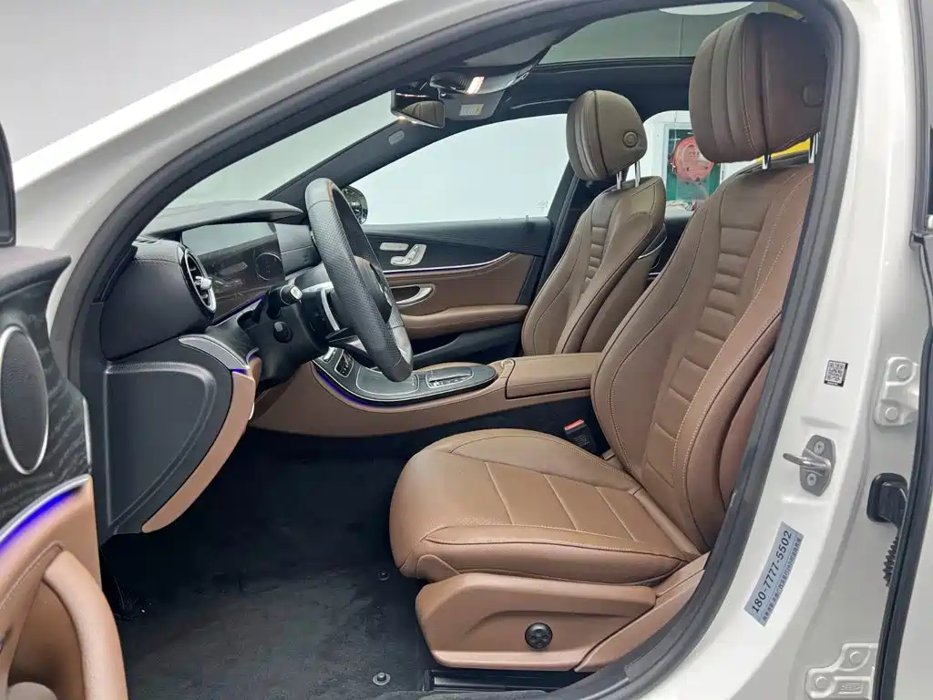 Mercedes-Benz E-Class — миниатюра 14