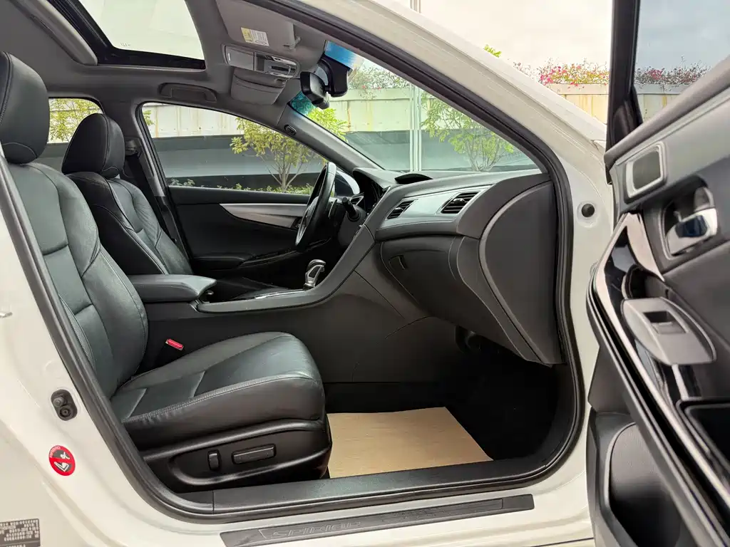 Honda Spirior — миниатюра 10
