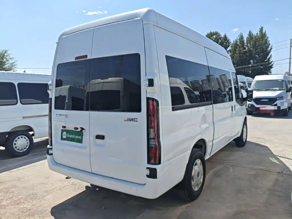 JMC JMC Fushun — миниатюра 7