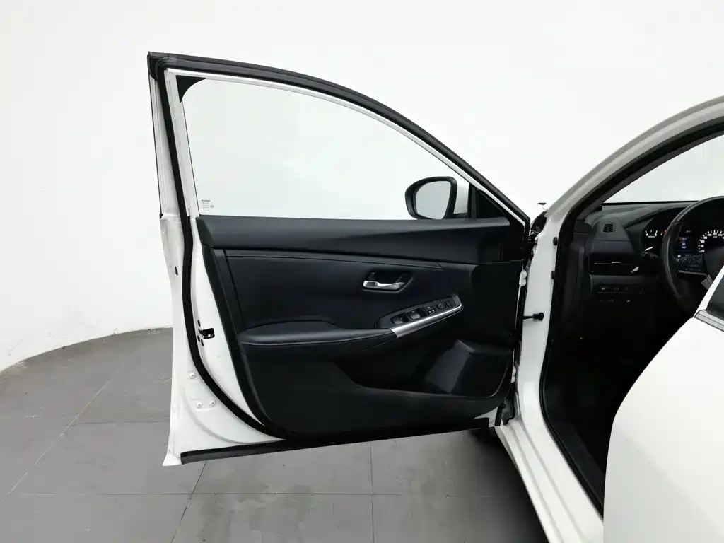 Nissan Sylphy — миниатюра 8