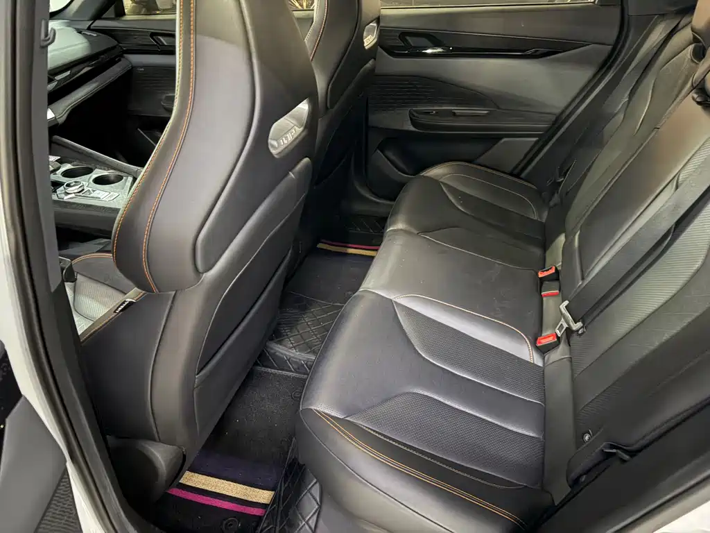 Changan UNI-V 2022 2.0T