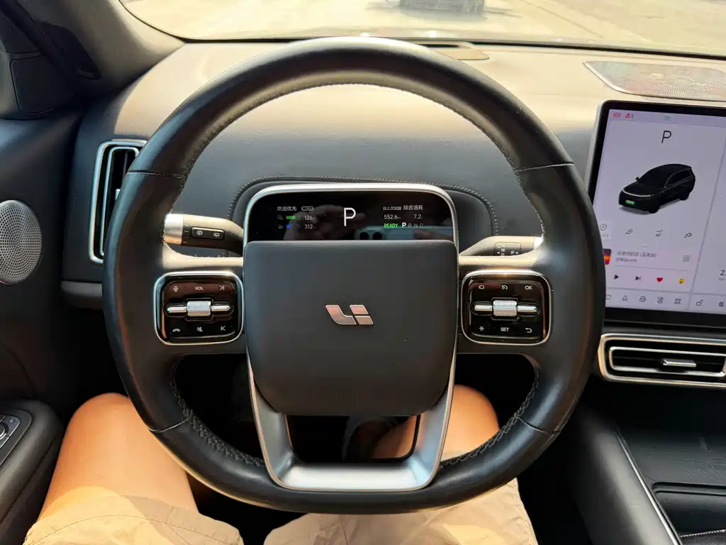 Li Auto Li L8 — миниатюра 17