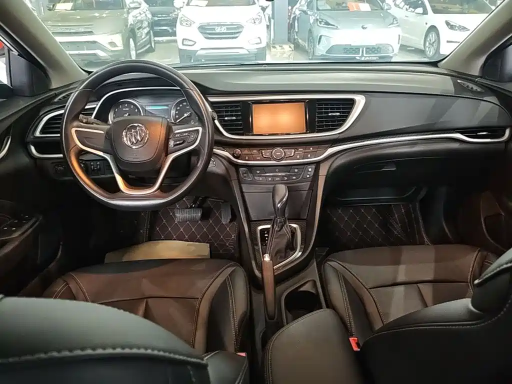 Buick Excelle — миниатюра 10