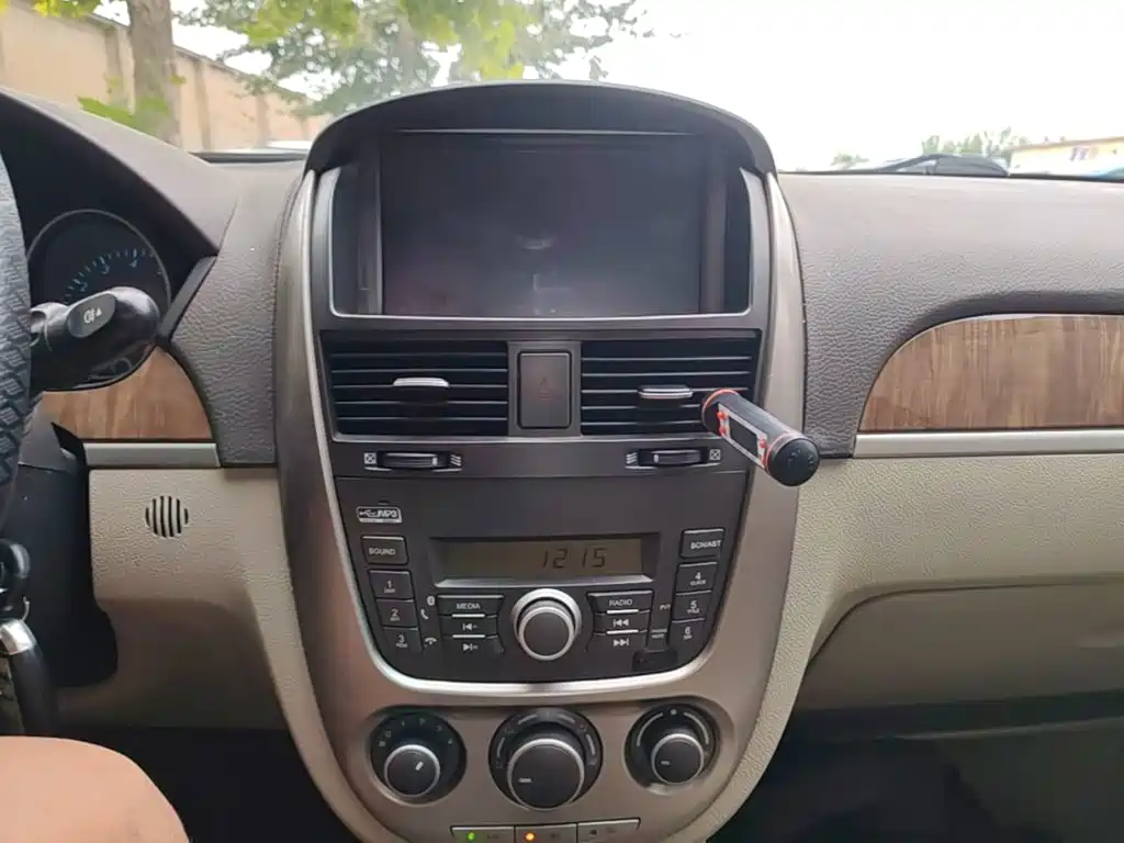 Buick Excelle — миниатюра 13