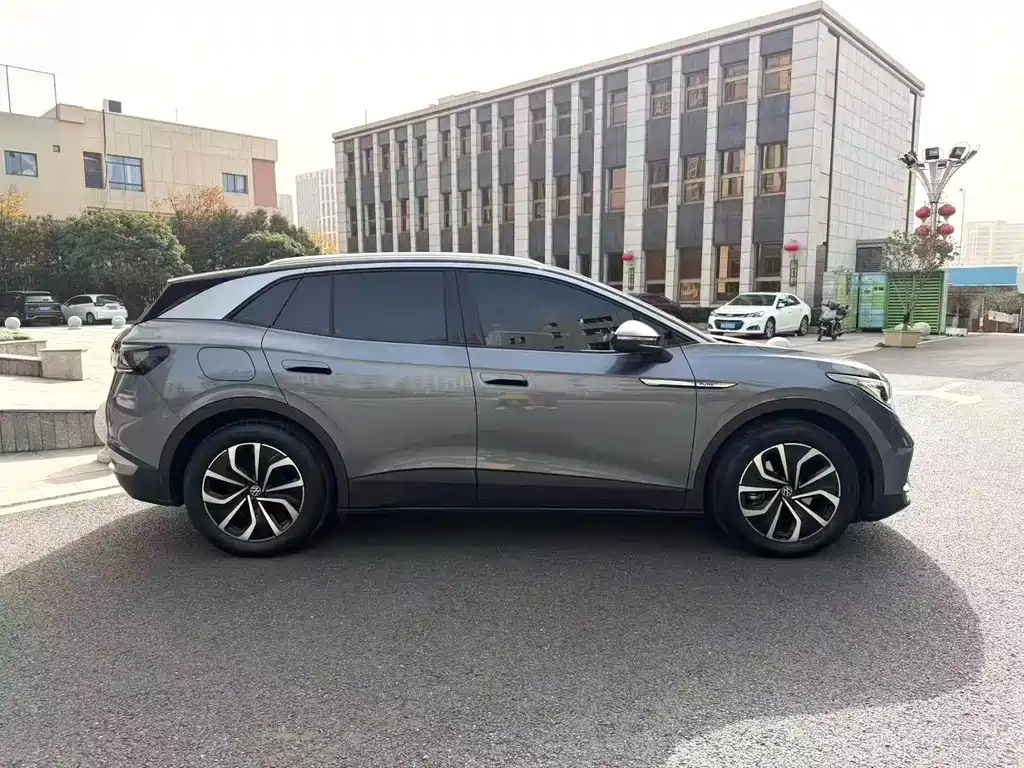 Volkswagen ID.4 X — миниатюра 4