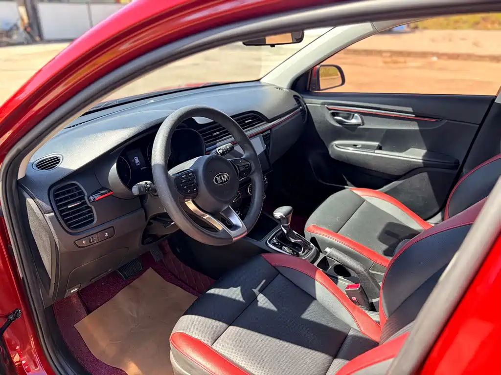 Kia KX Cross — миниатюра 5