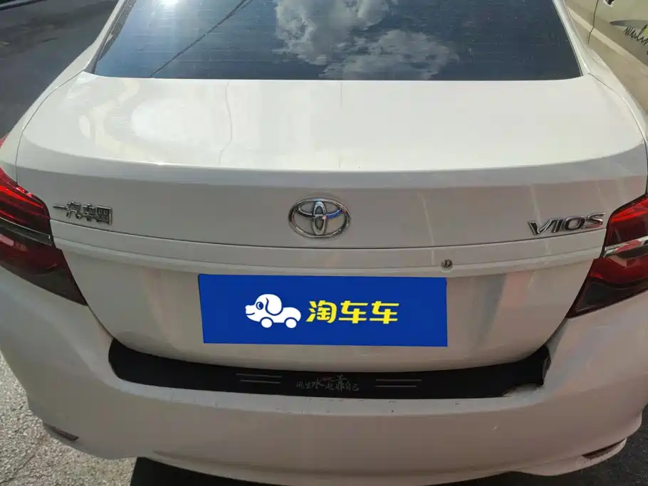 Toyota Vios — миниатюра 4