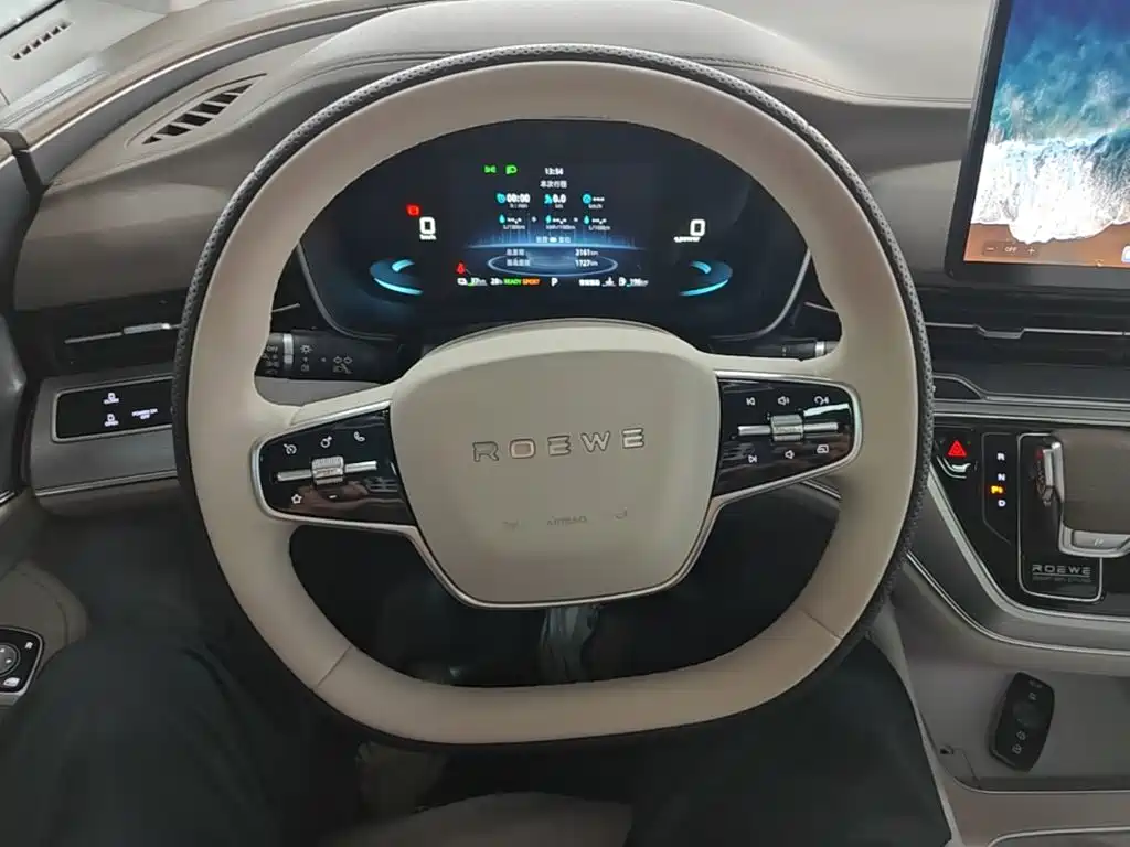 Roewe iMAX8 New Energy — миниатюра 11
