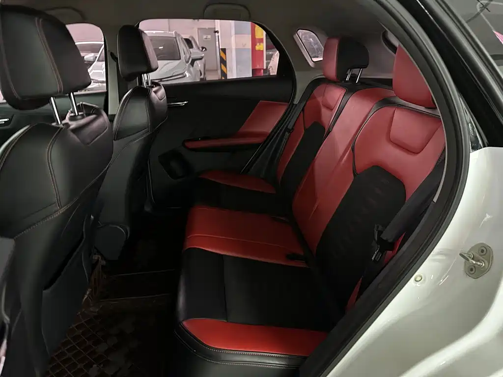 BYD e2 — миниатюра 13