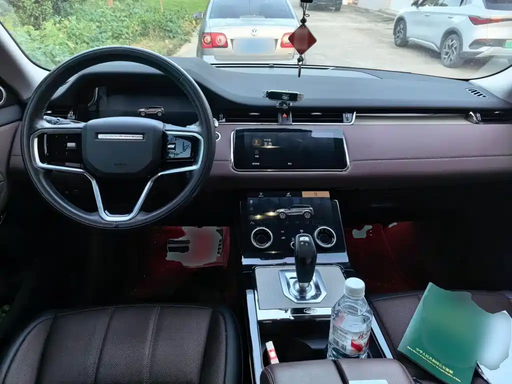 Land Rover Evoque — миниатюра 10