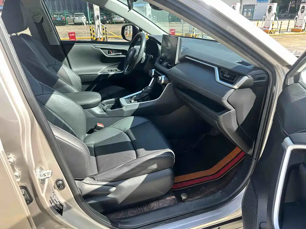 Toyota Wildlander — миниатюра 19