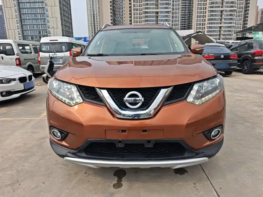 Nissan X-Trail — миниатюра 3
