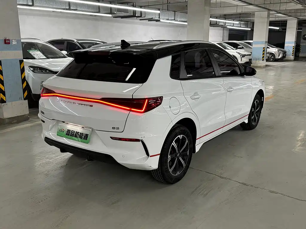 BYD e2 — миниатюра 6