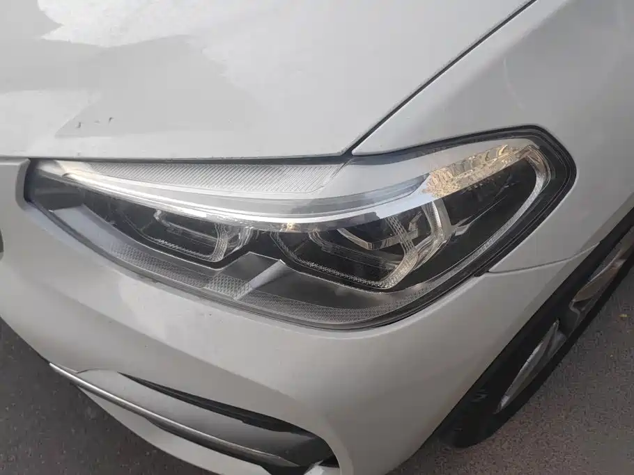 BMW X3 — миниатюра 5