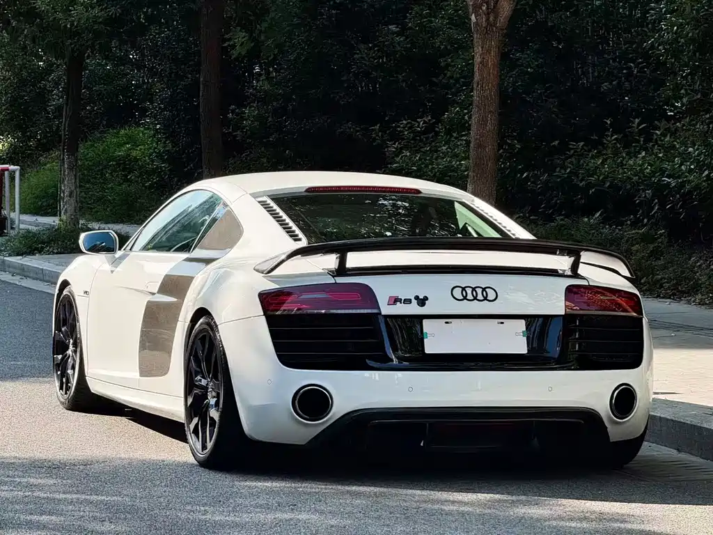 Audi R8 — миниатюра 8