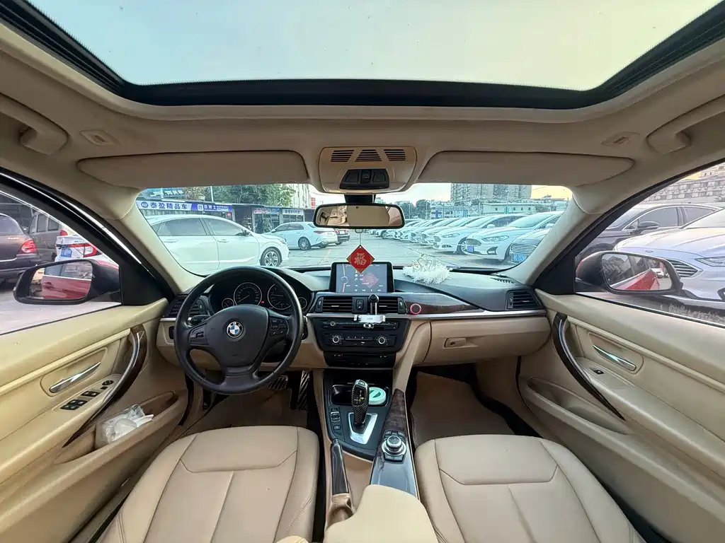 BMW 3 Series — миниатюра 9