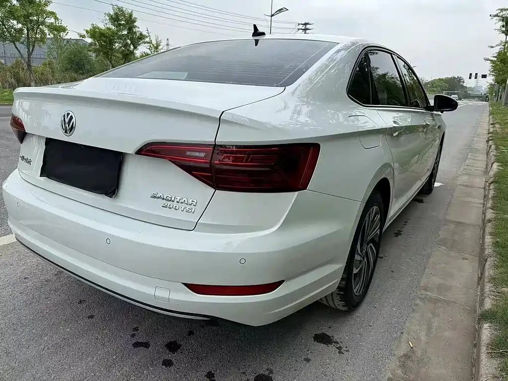 Volkswagen Sagitar — миниатюра 7