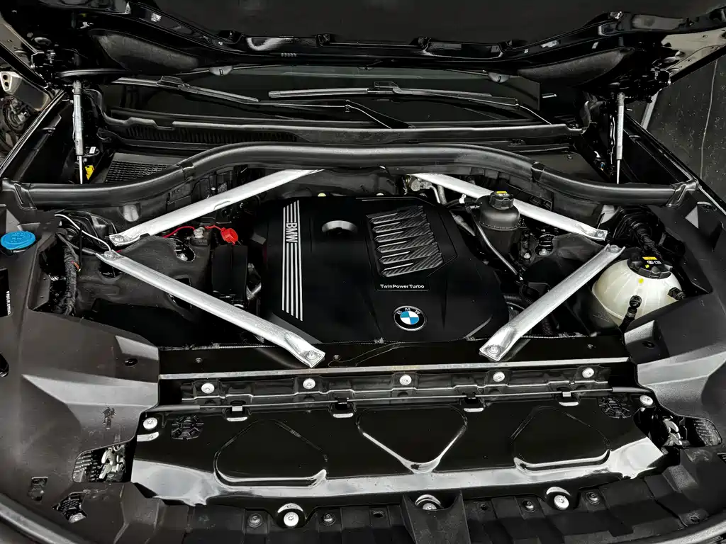 BMW X7 — миниатюра 33