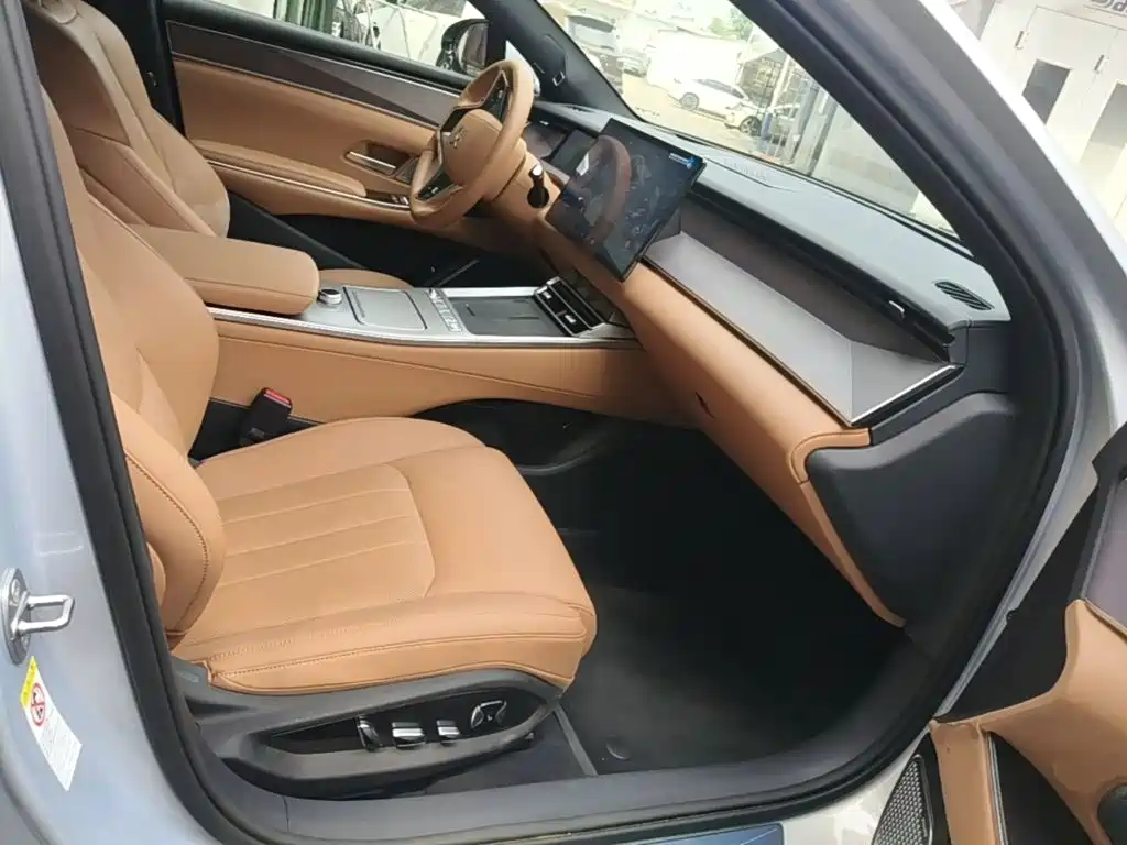 BYD Han L — миниатюра 25
