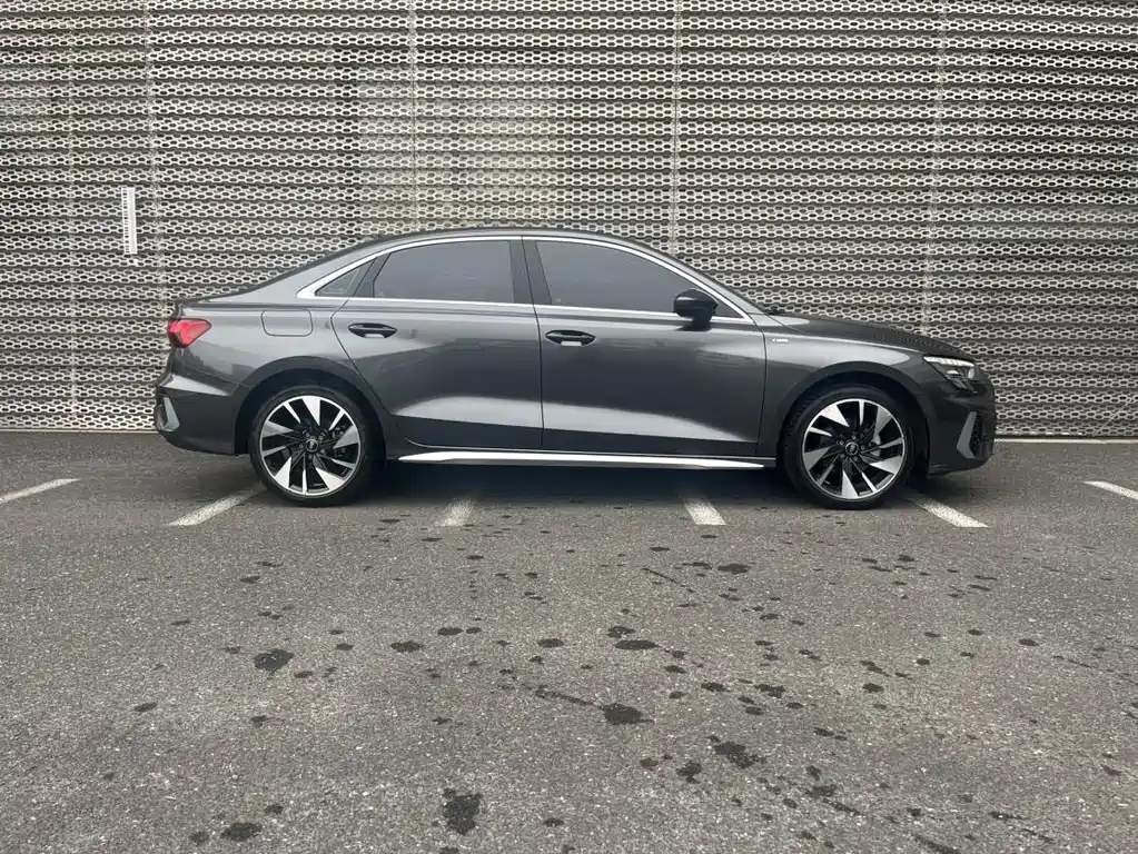 Audi A3 2023 A3L Limousine 35 TFSI Fashion Sport