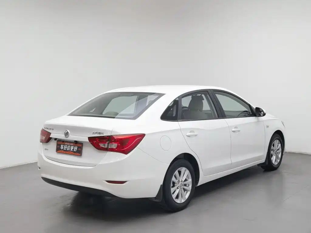 Buick Excelle — миниатюра 2