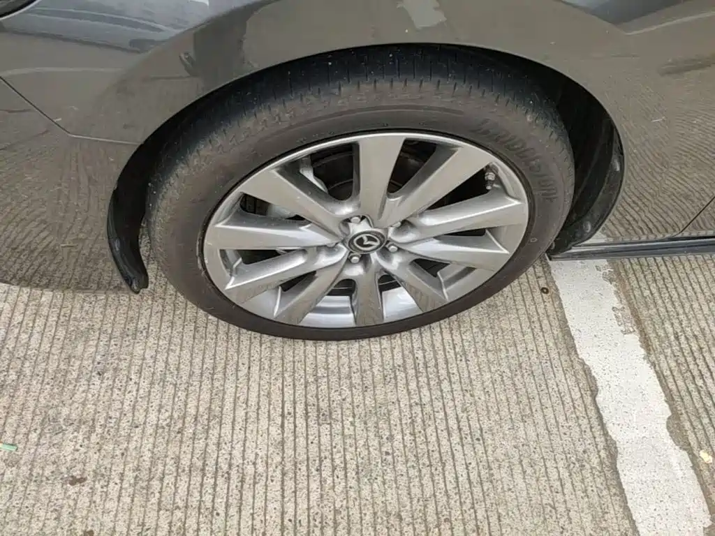 Mazda 3 Axela — миниатюра 23