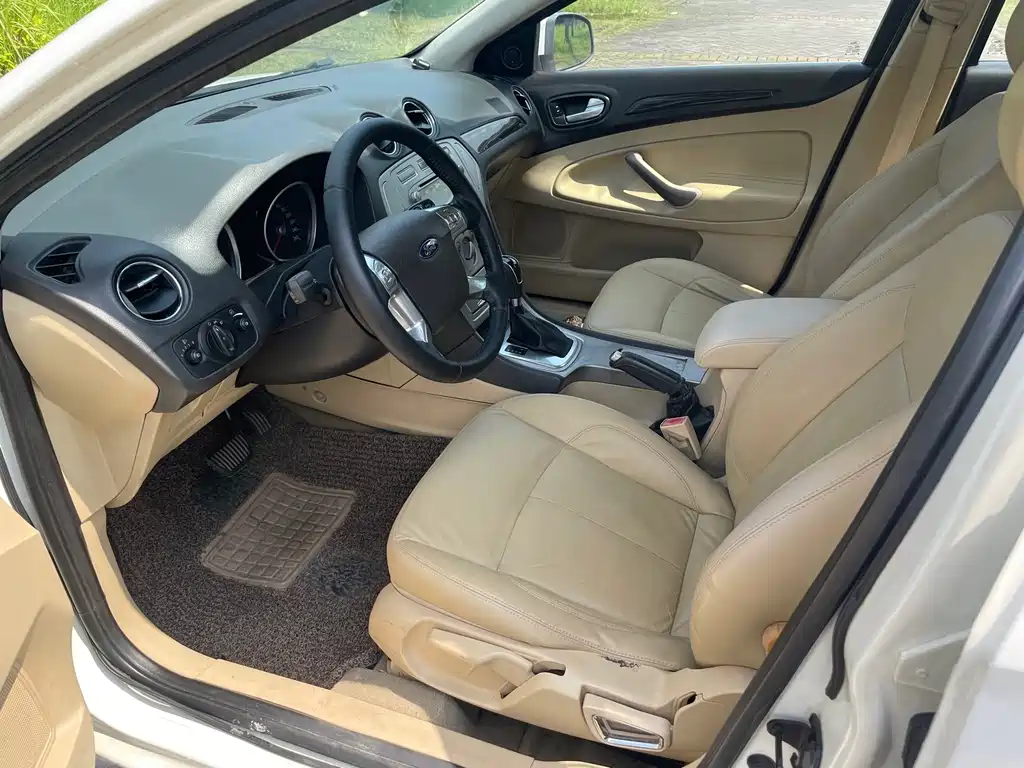Ford Mondeo Zhisheng — миниатюра 11