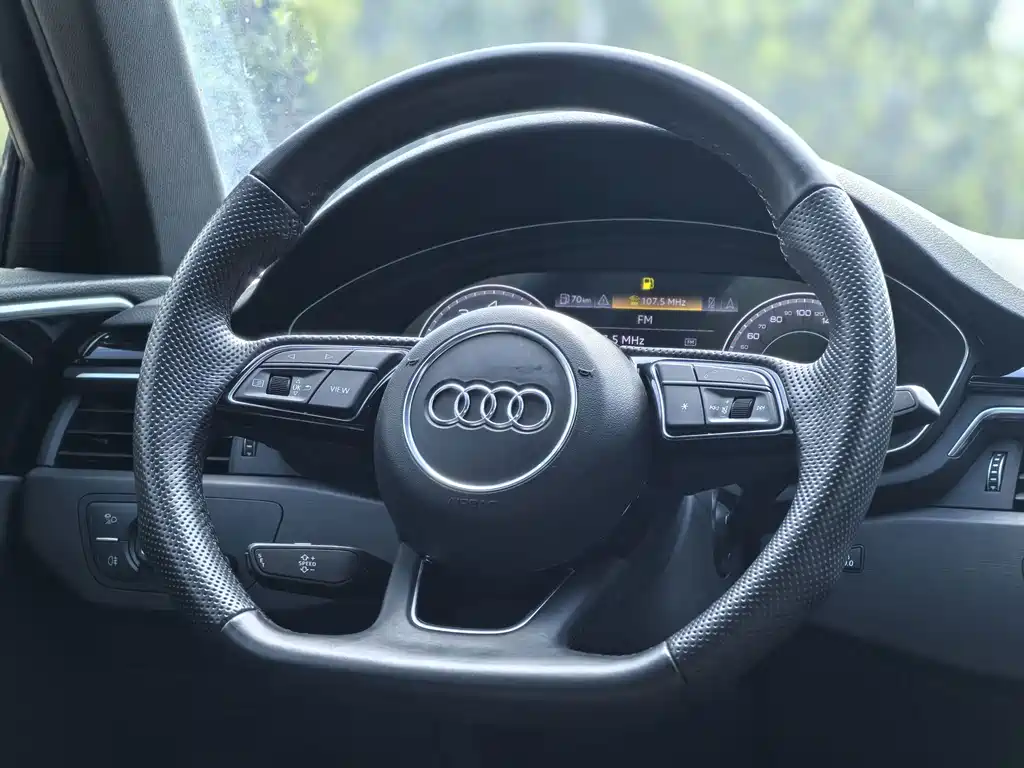 Audi A4L — миниатюра 11