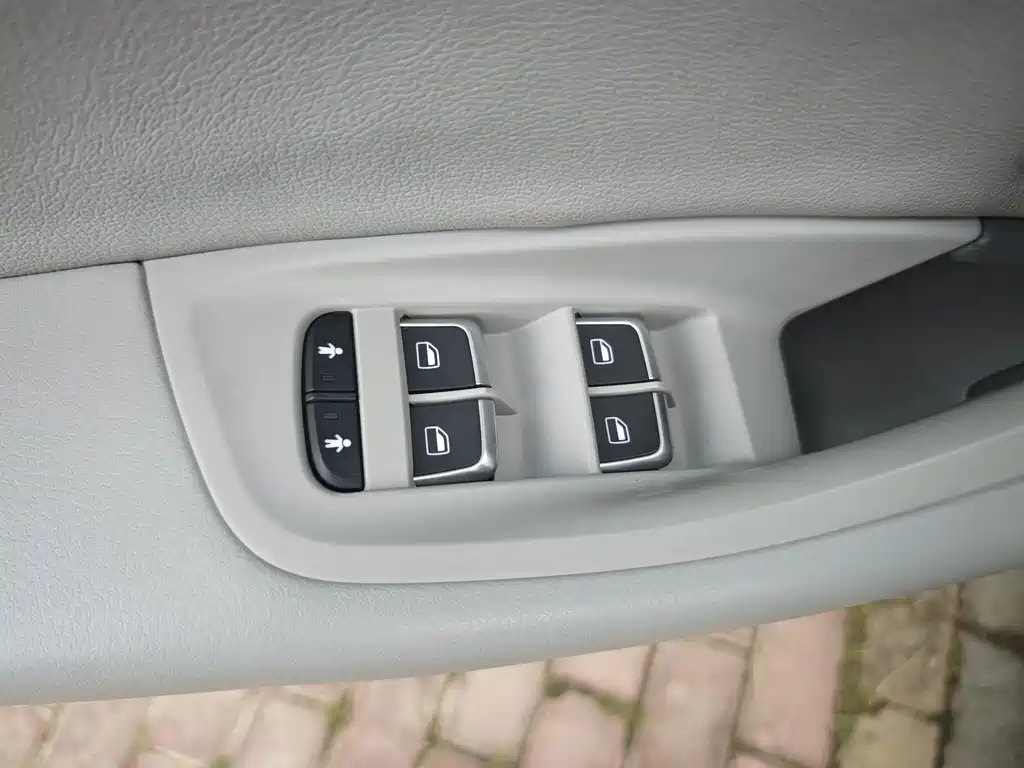 Audi A6L 2014 TFSI Comfort