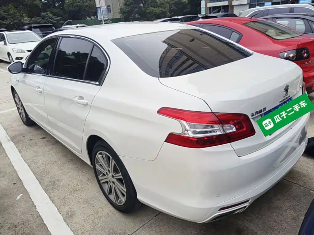 Peugeot 408 — миниатюра 5