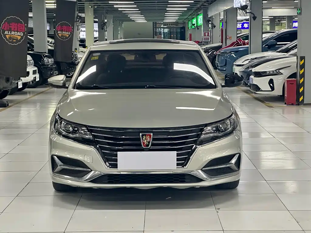 Roewe i6 New Energy — миниатюра 3
