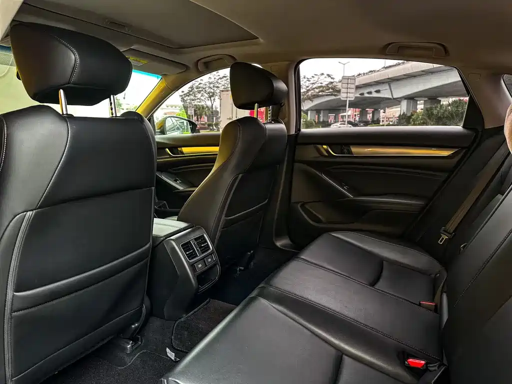 Honda Accord 2022 260TURBO Luxury