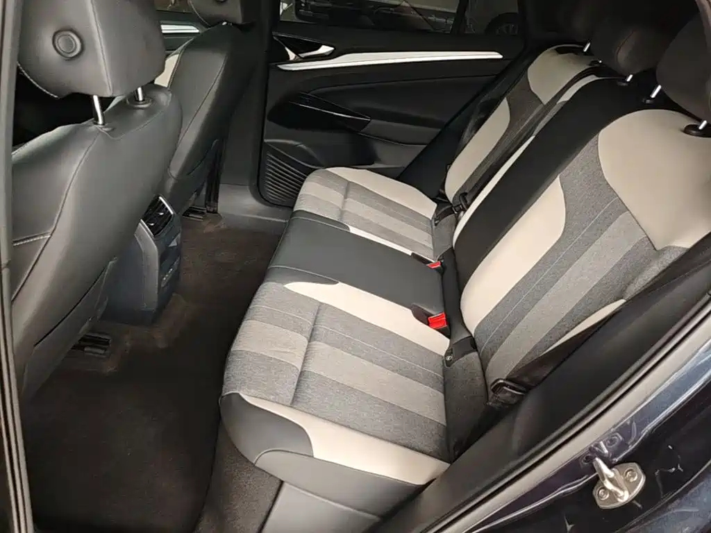 Volkswagen ID.4 Crozz — миниатюра 17