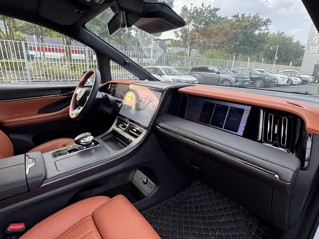 GAC Motor Trumpchi E9 — миниатюра 23
