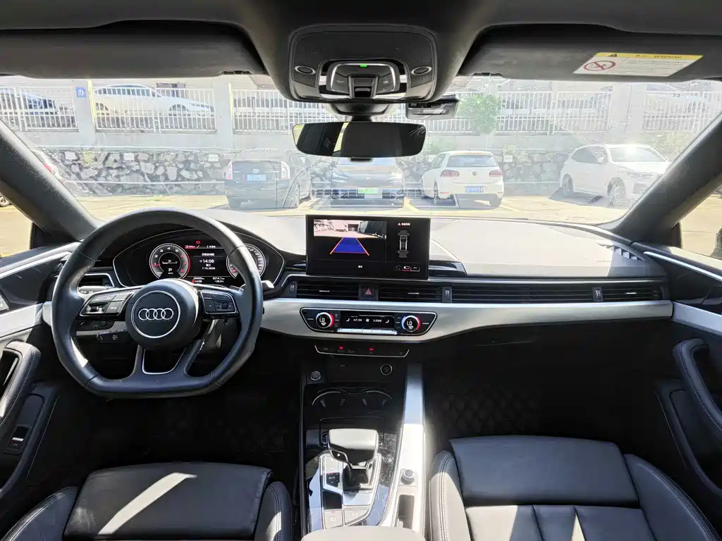 Audi A5 (Import) — миниатюра 8