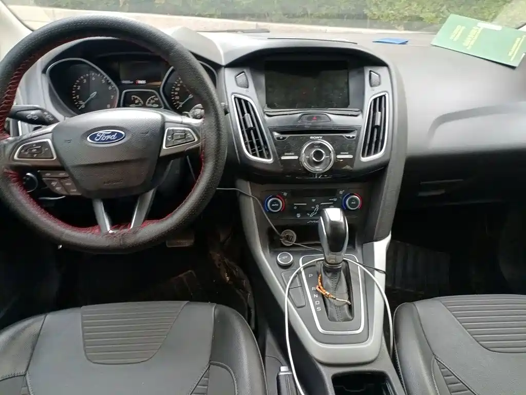 Ford Focus — миниатюра 13