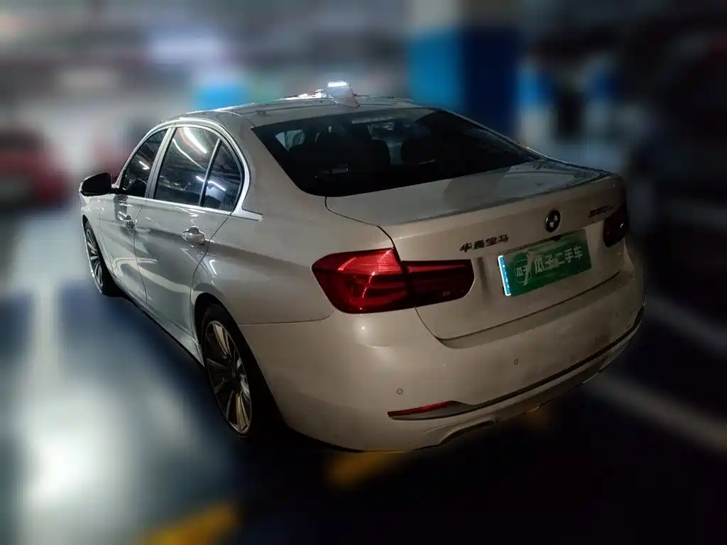 BMW 3 Series — миниатюра 25